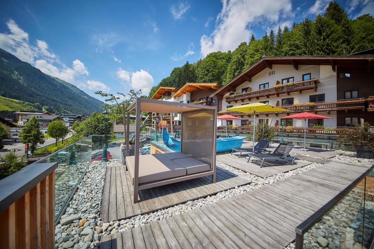 Thomsn Central Hotel & Appartements Saalbach-Hinterglemm Eksteriør billede