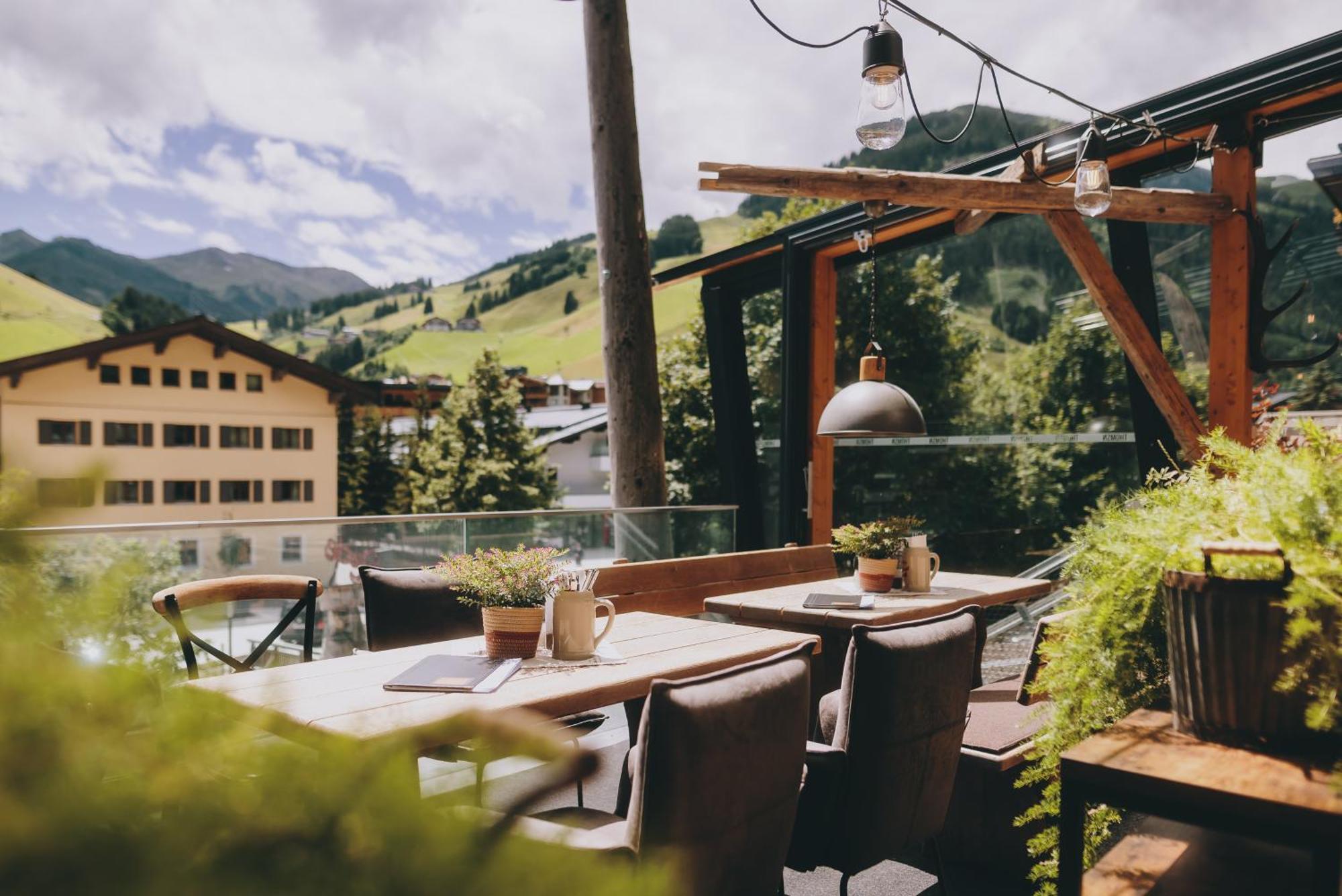 Thomsn Central Hotel & Appartements Saalbach-Hinterglemm Eksteriør billede